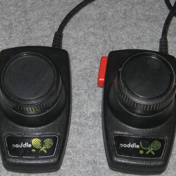 Genuine Original Atari 2600 Paddle Controllers - Picture 2 of 4